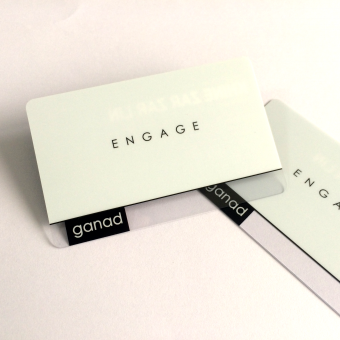 Biglietti da visita di plastica duri chiari del PVC che stampano la