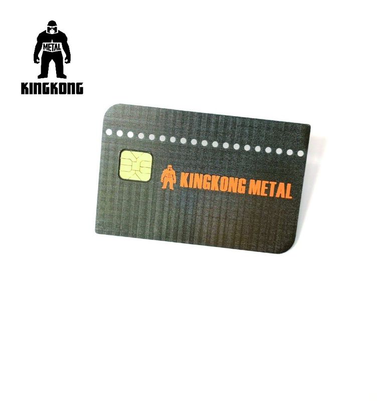 I biglietti da visita metallici di rivestimento di credito includono l'acciaio inossidabile del grande chip del contatto SLE4428